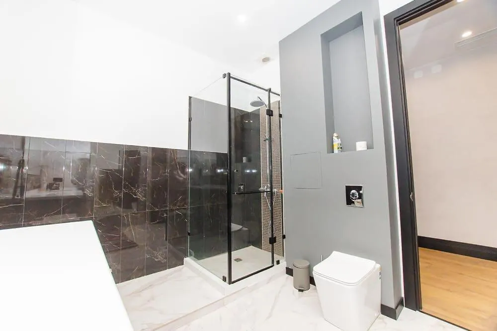 Esentai City, 2 Bedrooms Almaty 0*,